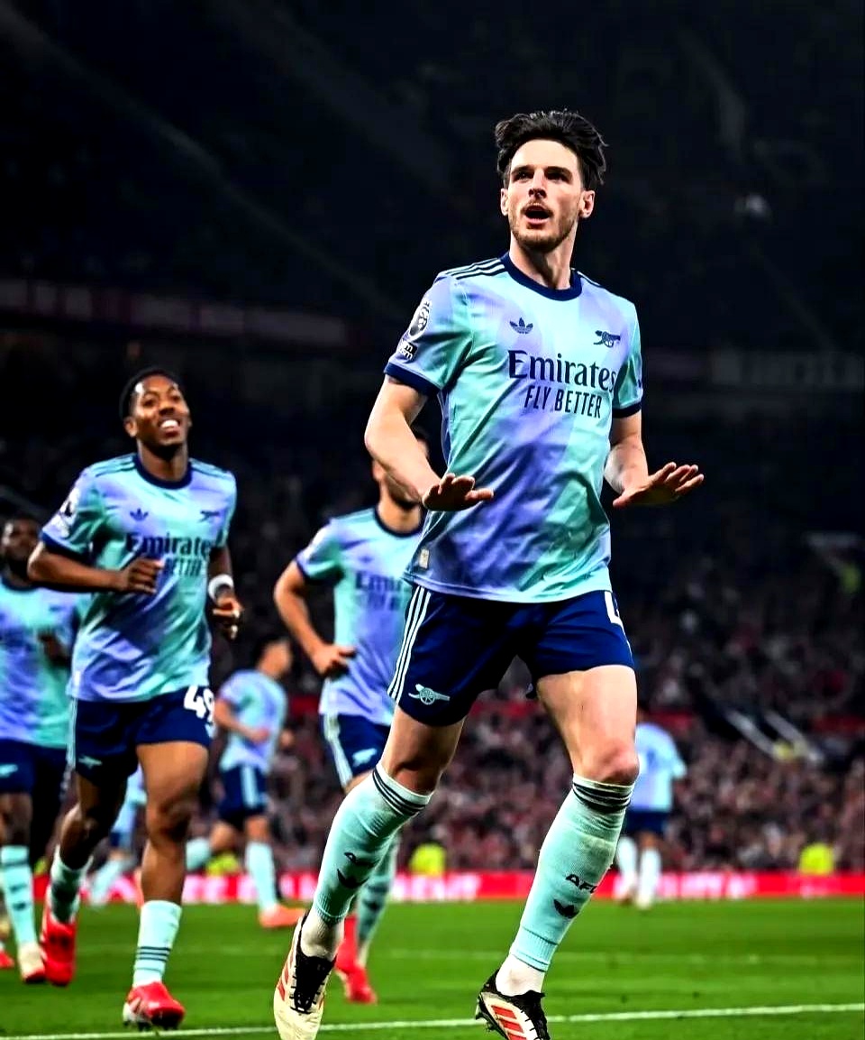 阿森纳客场不敌曼联，遭遇连败