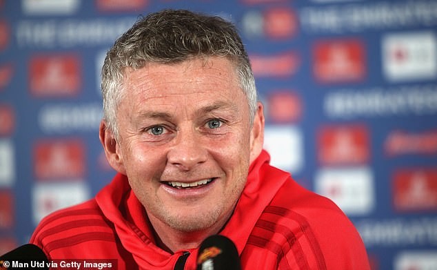 关于华狼队主帅呼吁球队士气，迎接残酷保级赛程的信息