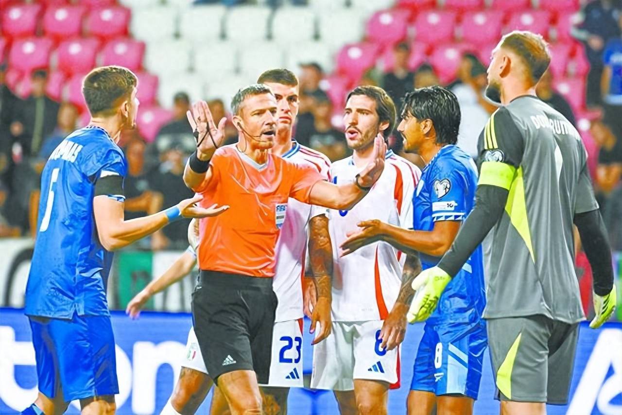 以色列球员传中精准,助球队晋级 以色列球员传中精准,助球队晋级