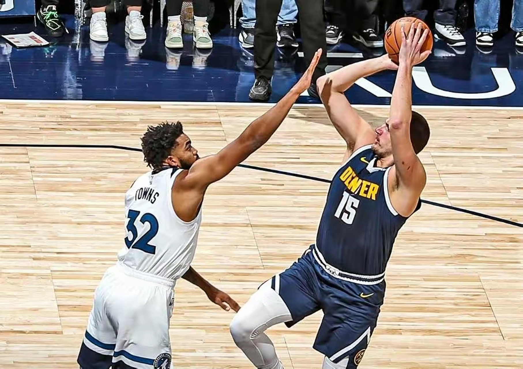 太阳中锋再度砍下三双,领导球队击败掘金的简单介绍 太阳中锋再度砍下三双,领导球队击败掘金的简单介绍