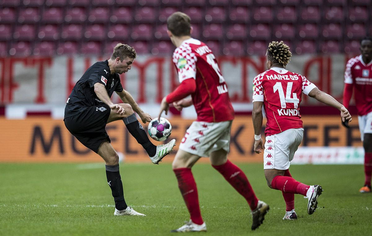 柏林赫塔客场不敌对手,遗憾失利的简单介绍 柏林赫塔客场不敌对手,遗憾失利的简单介绍