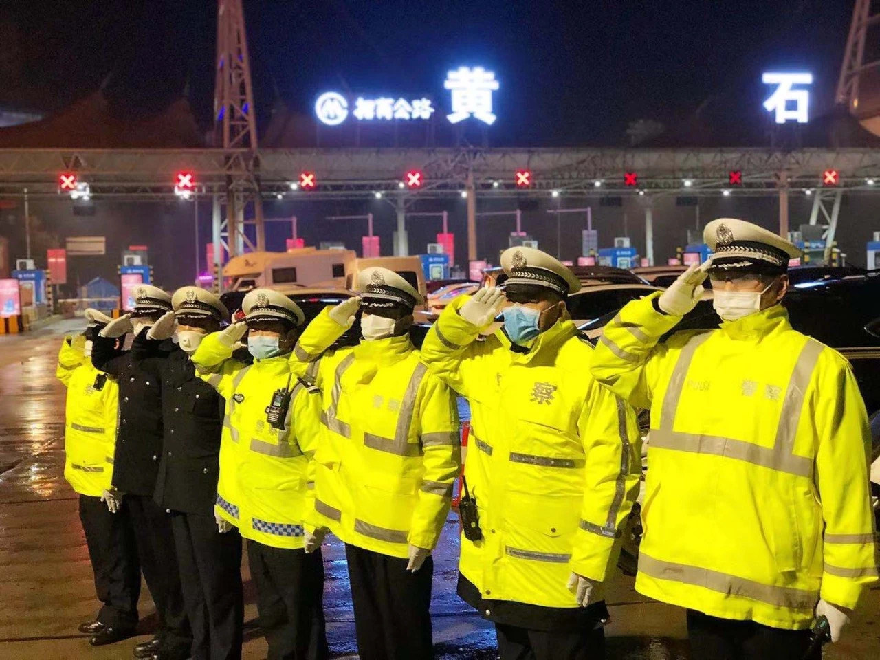 江苏队硬战取胜，勇往直前向前进军的简单介绍