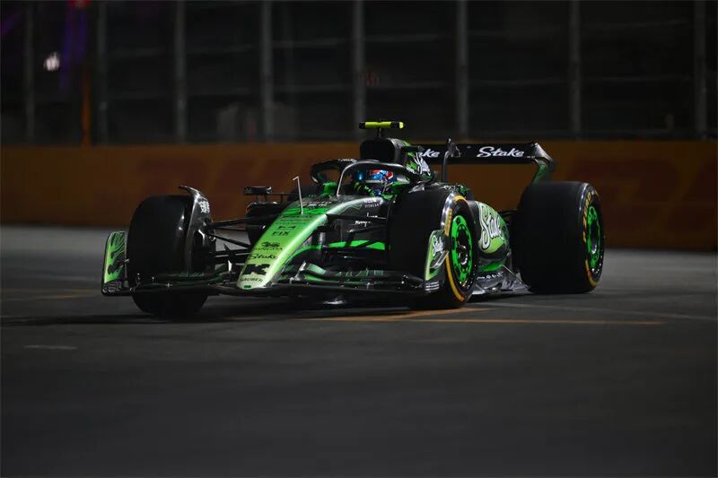 九游中国-梅赛德斯险胜索伯车队，周冠宇高光表现的简单介绍