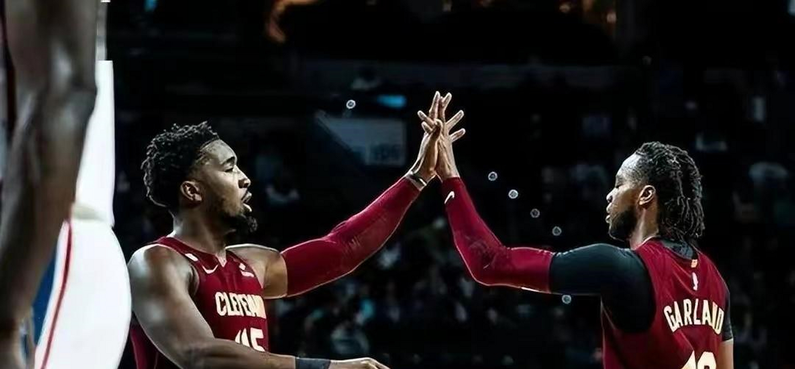 年终总决赛绝杀ATP总决赛，鲁德扛起全队的简单介绍