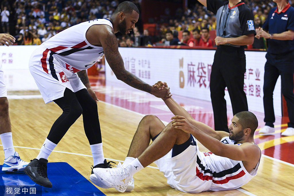 法国队险胜德国队，马琳点燃赛场