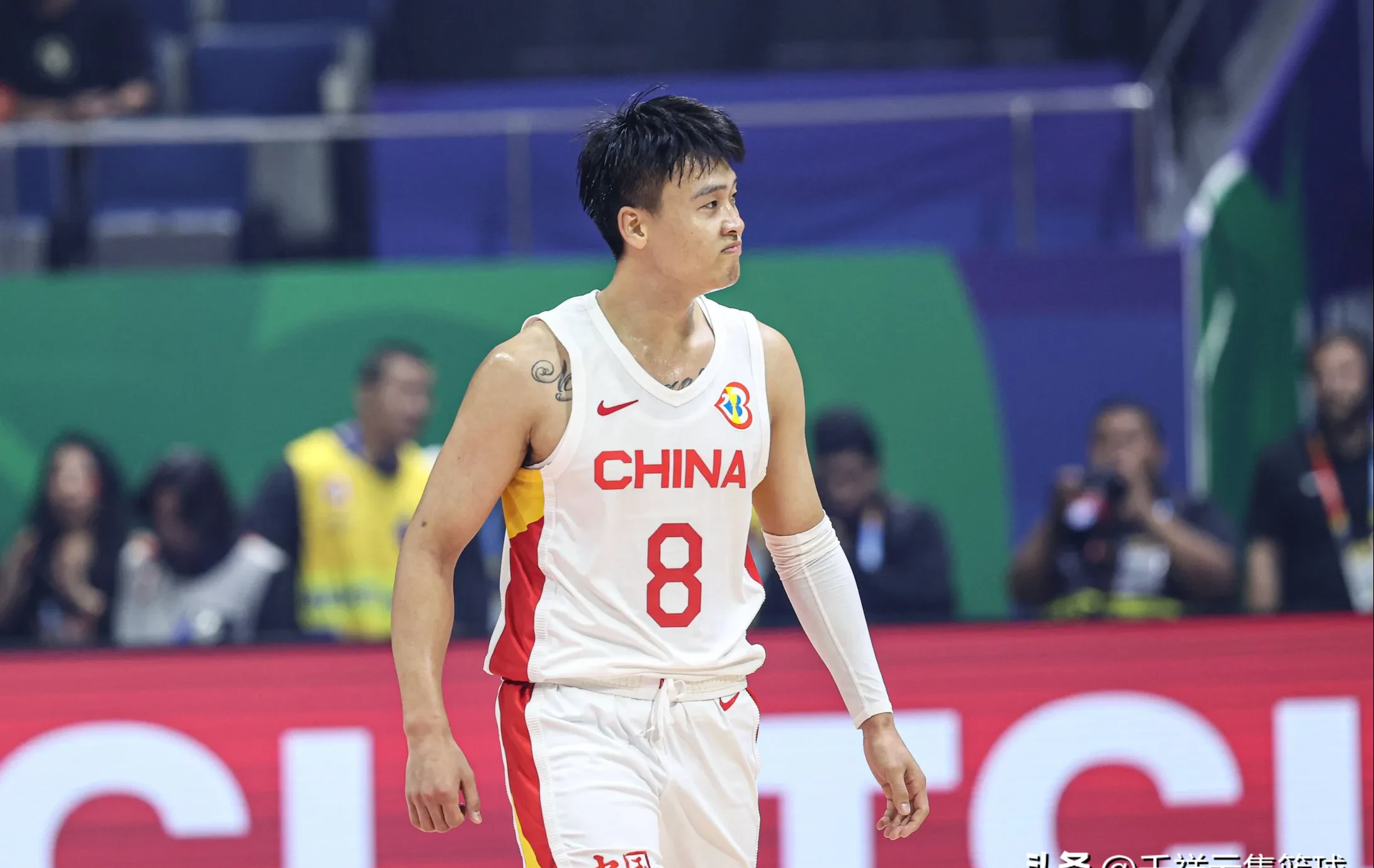 包含热火翻盘新疆队，胡金秋扛起全队的词条