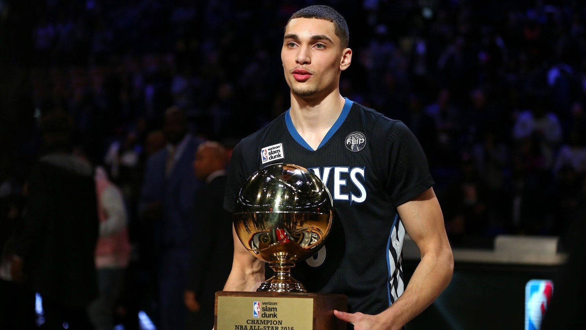 字母哥爆发，魔术提前终结悬念广厦队