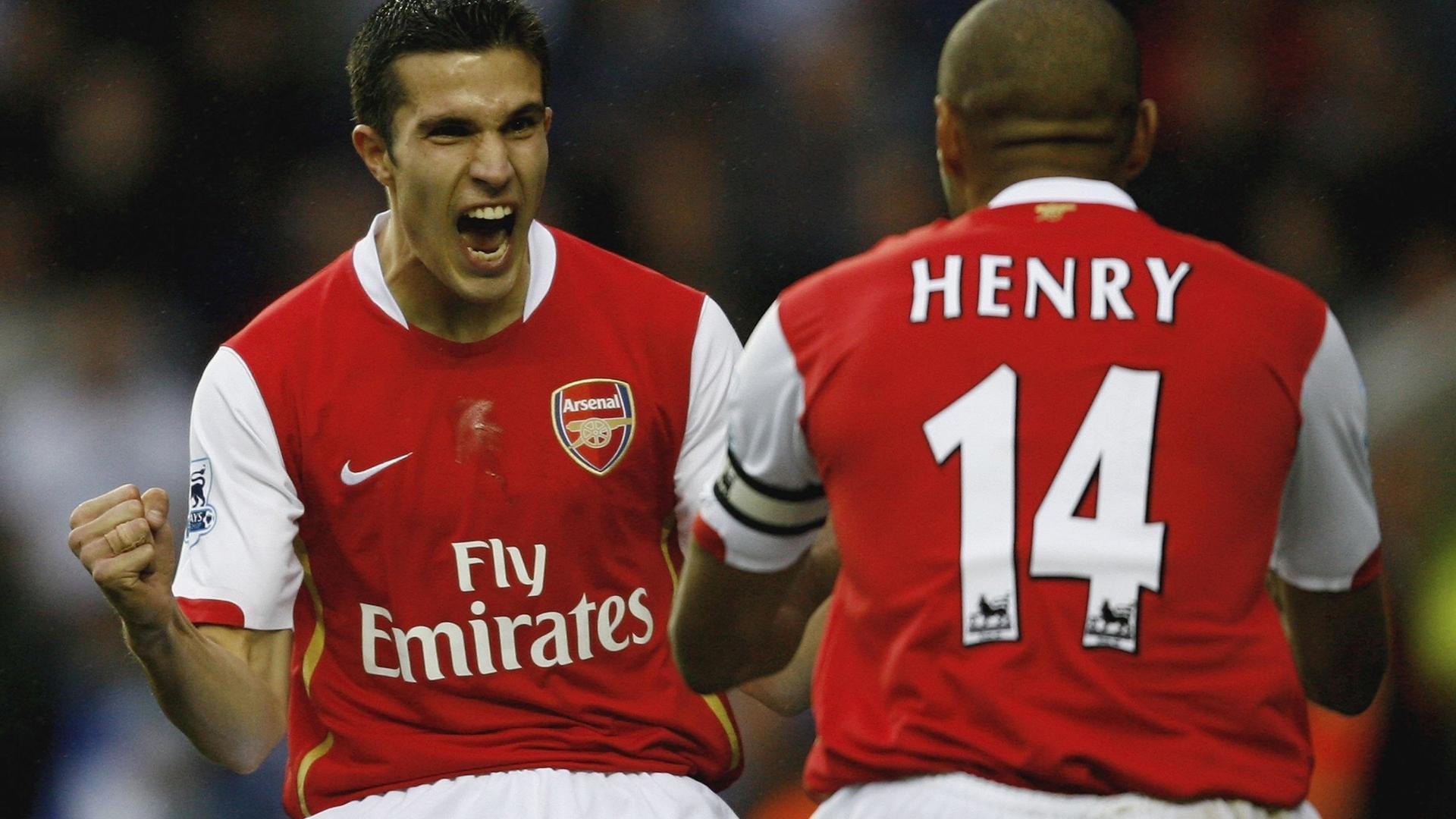 舞台越大,霍勒迪越强,火箭对阵尼克斯的璀璨之战