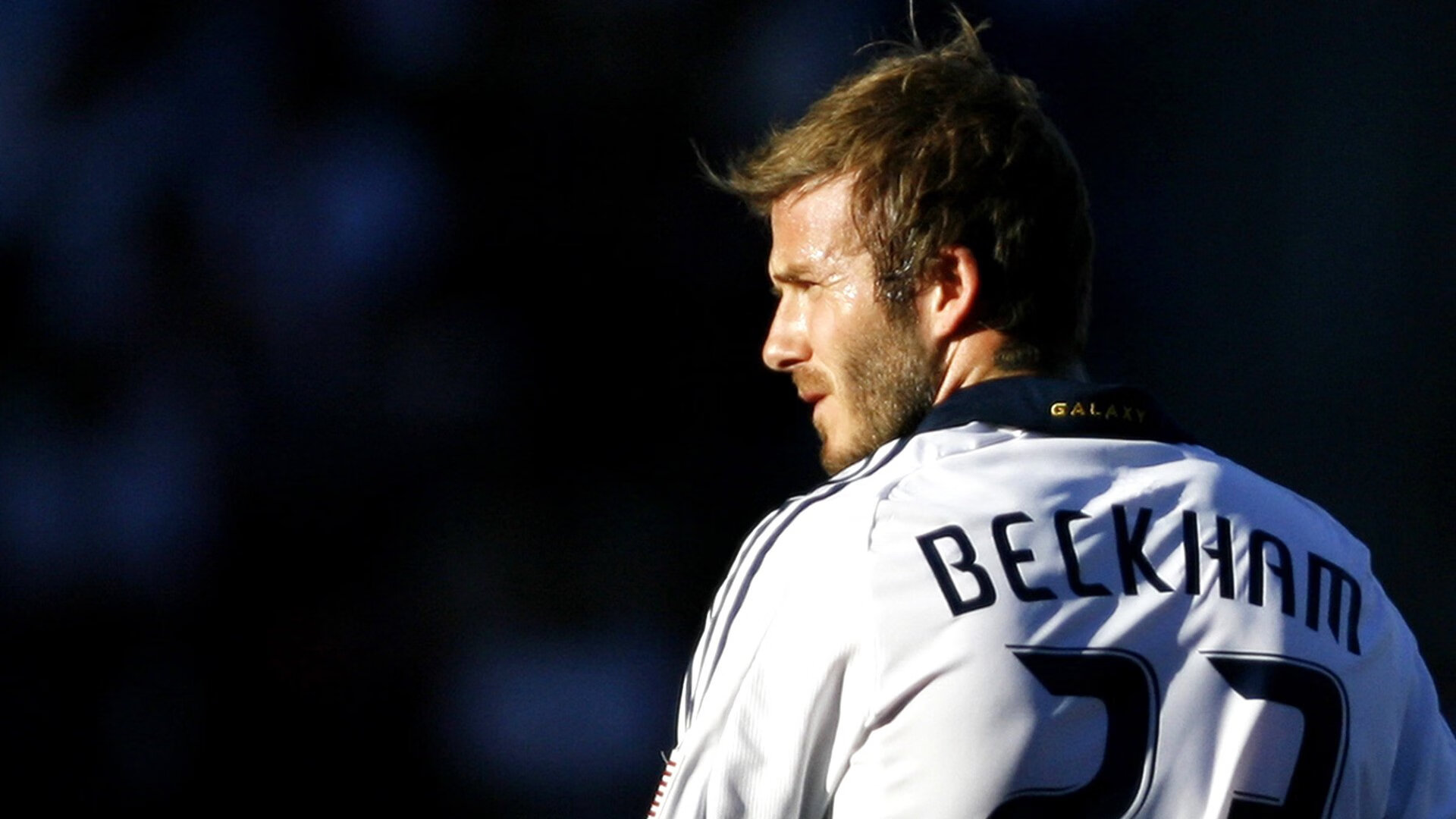 英超争冠焦点战，比利亚雷亚尔淘汰丹麦的战术启示